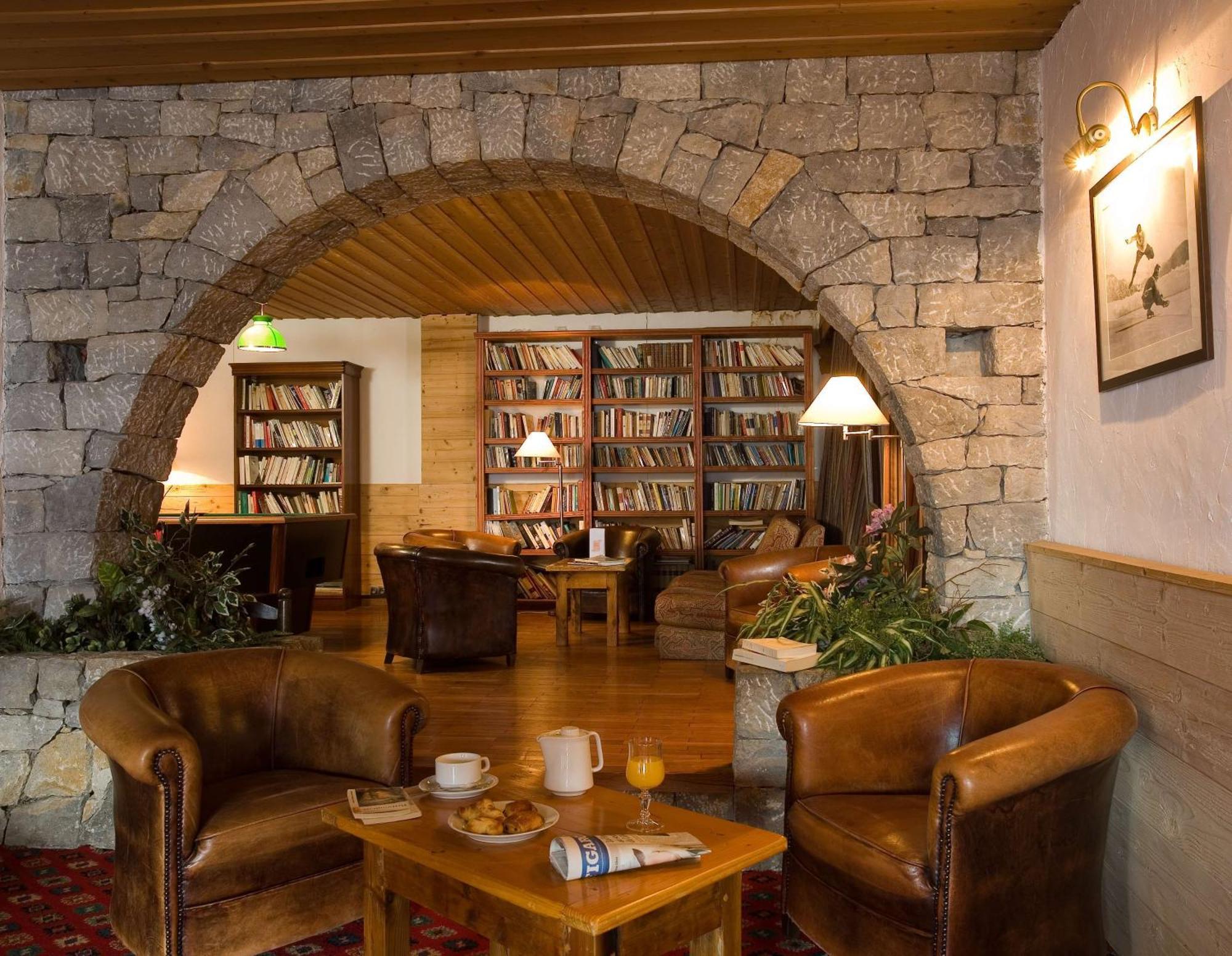 Beaulieu Hotel 3*